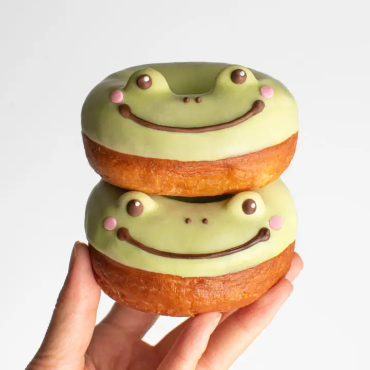 Matcha Frog Donuts | Recipe Cart