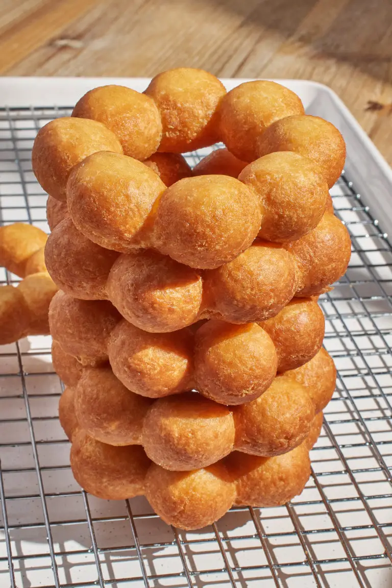 Chewy Japanese Mochi Donuts (Pon De Ring)