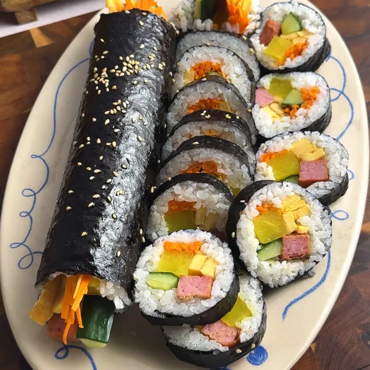 Kimbap (Korean Seaweed Rice Rolls)